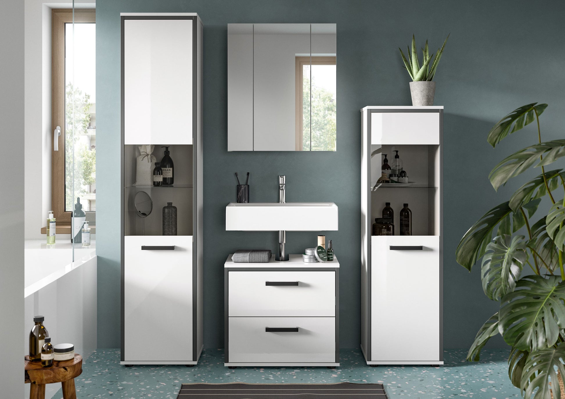 Badmöbel-Set (4-tlg.) Weiß Hochglanz: Spiegelschrank, Unterschrank mit Schubkäden und zwei Hochschränke