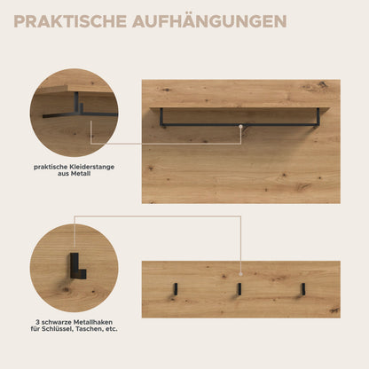 Zubehördetail: Metall-Kleiderstange und Haken auf Holzpaneel für Schlüssel und Taschen