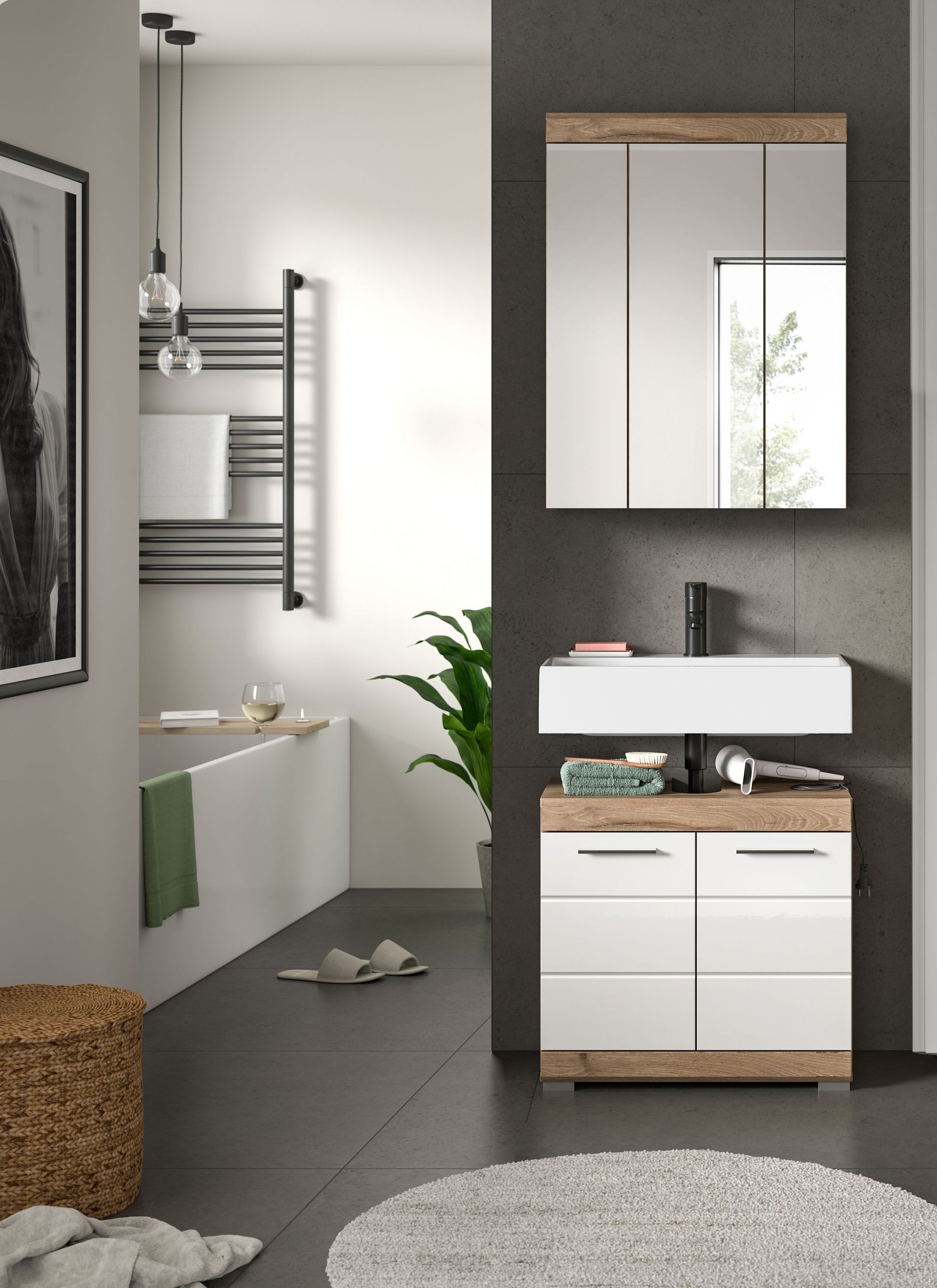 Badmöbel-Set mit Spiegelschrank und Unterschrank, weiße Fronten mit Holzaufsatz