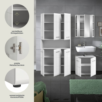 Weißes Badmöbel-Set mit geöffnetem Hochschrank, Spiegelschrank und Waschbeckenmöbel