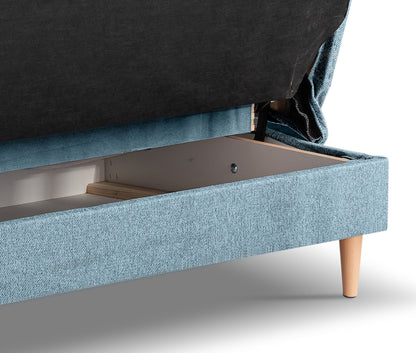 Schlafsofa mit Schlaffunktion, blauer Stoffbezug, geöffnete Liegefläche